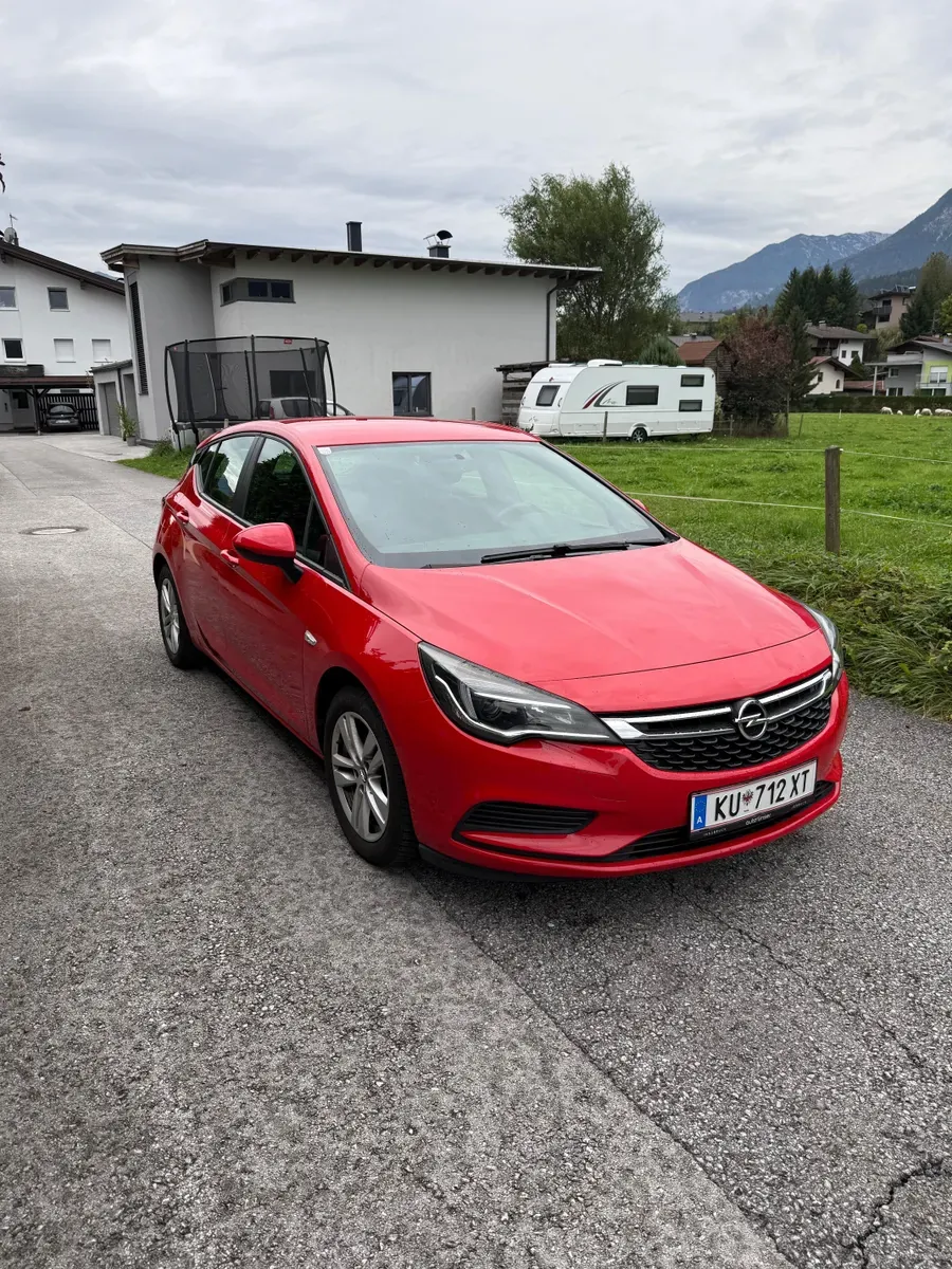 Opel Astra 2016 photo 2