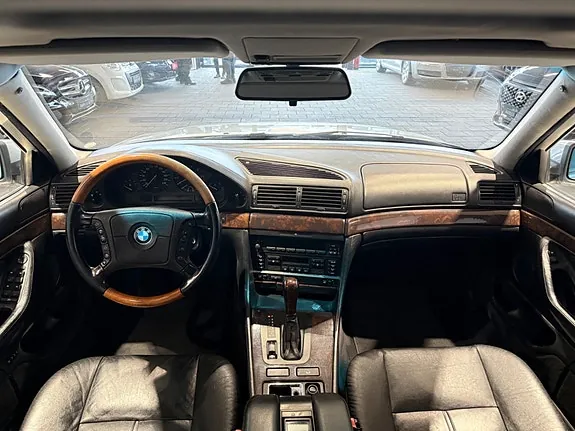 BMW 750I 1994 photo 5