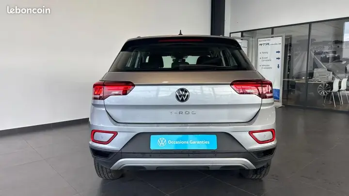 Volkswagen T-Roc 2022 photo 3