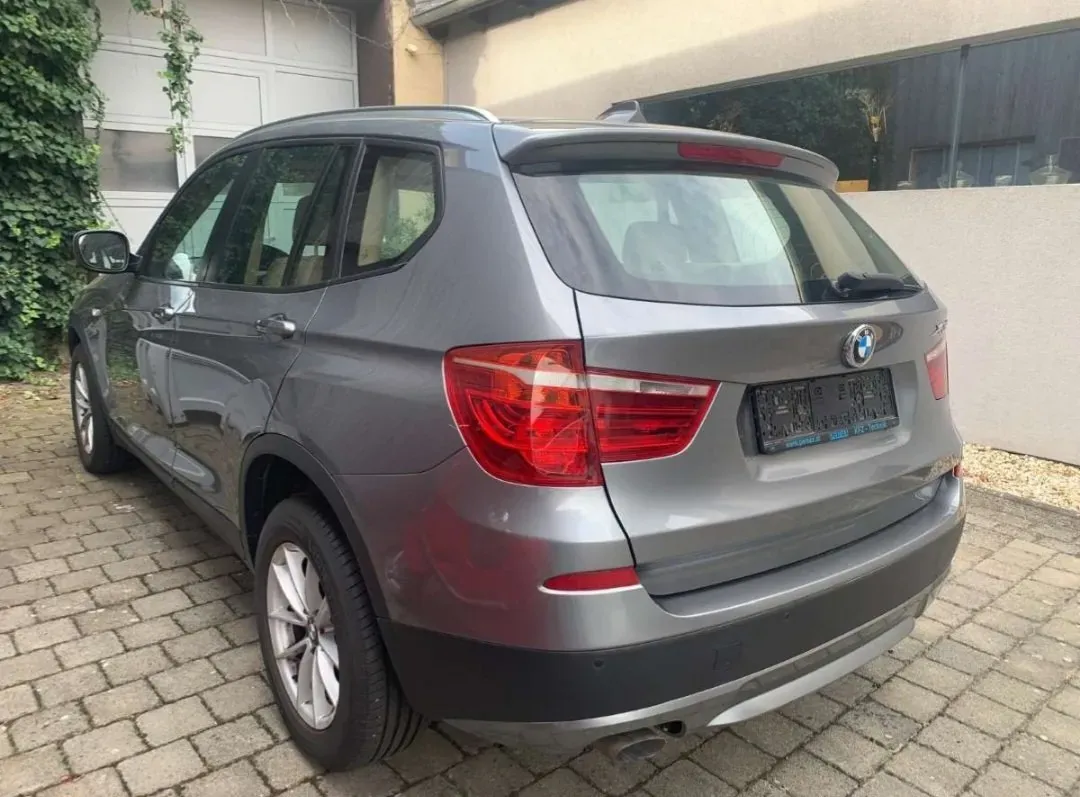 BMW X3 2012 photo 3