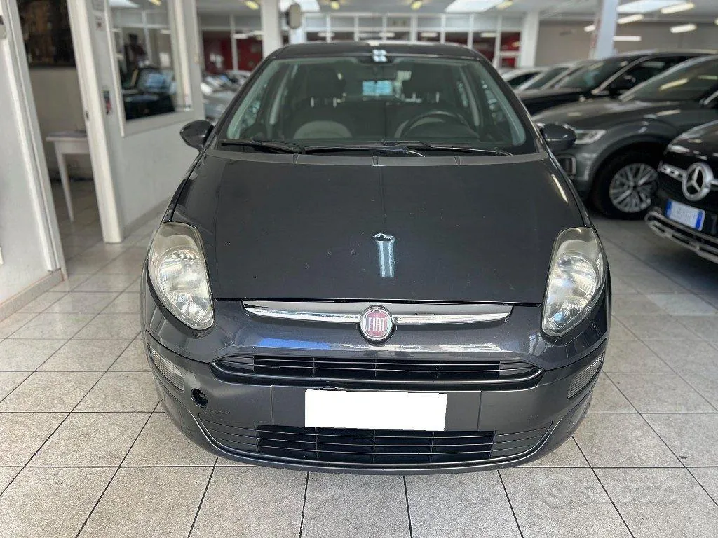 Fiat Punto Evo 2011 photo 3