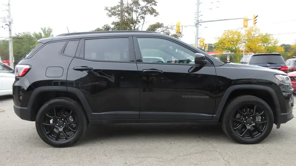 Jeep Compass 2025 photo 5