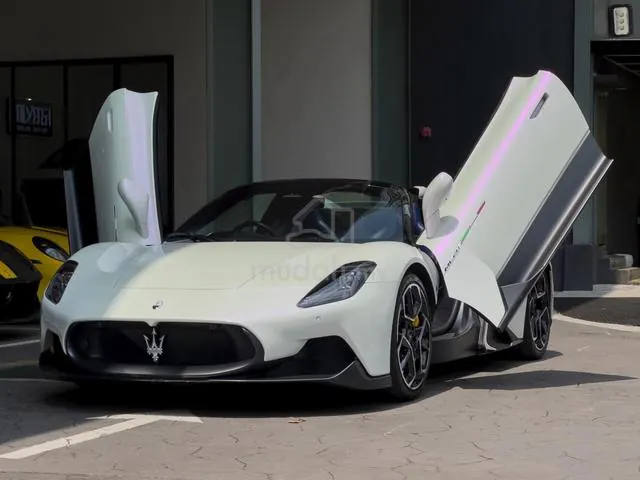 Maserati Mc20