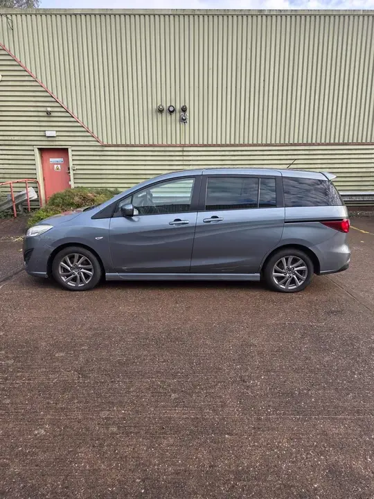 Mazda Mazda5 2013 photo 5