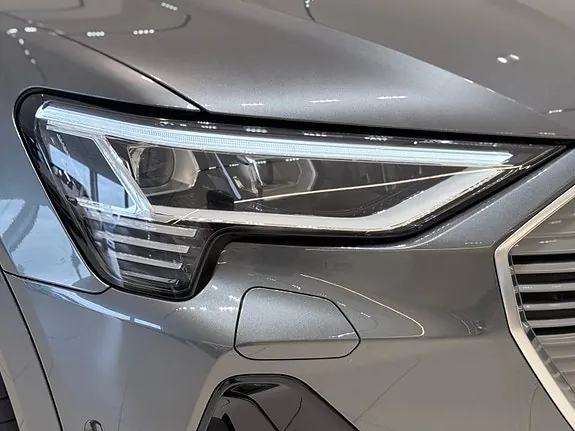Audi E-Tron 2021 photo 5