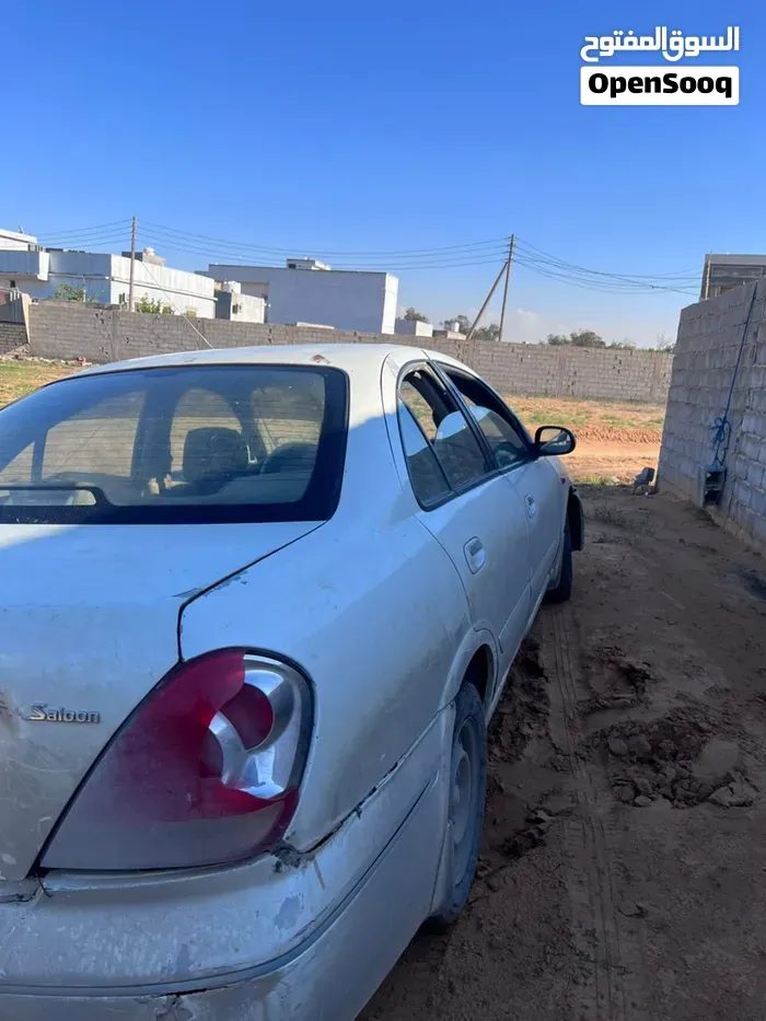 Nissan Sunny
