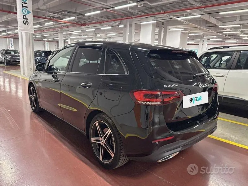Mercedes-Benz B-Class 2022 photo 3