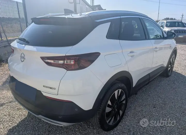 Opel Grandland X 2020 photo 3