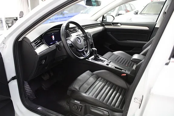 Volkswagen Passat 2019 photo 4