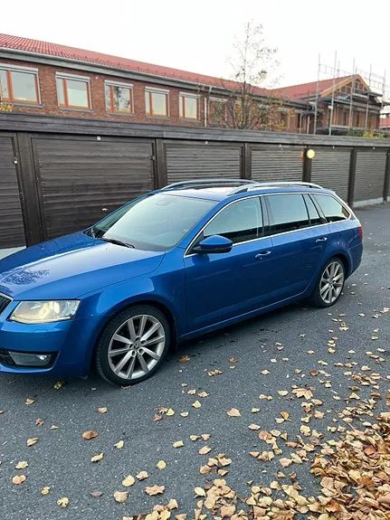 Skoda Octavia 2015 photo 2