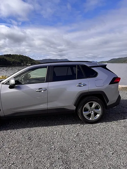 Toyota Rav4 2019 photo 3