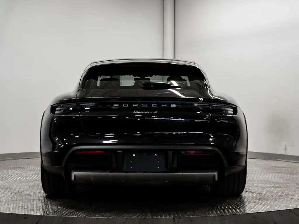 Porsche Taycan 2021 photo 5