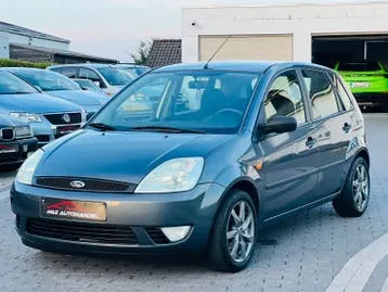 Ford Fiesta 2004 photo 3