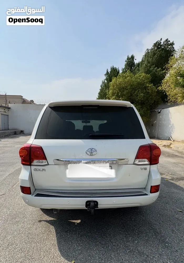 Toyota Land Cruiser 2011 photo 4