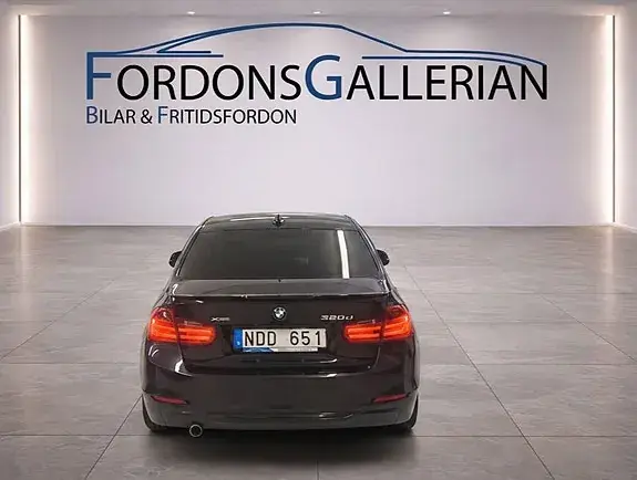 BMW 320D 2013 photo 3