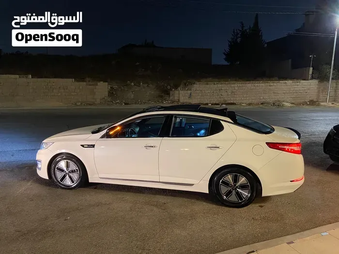 Kia K5 2013 photo 2