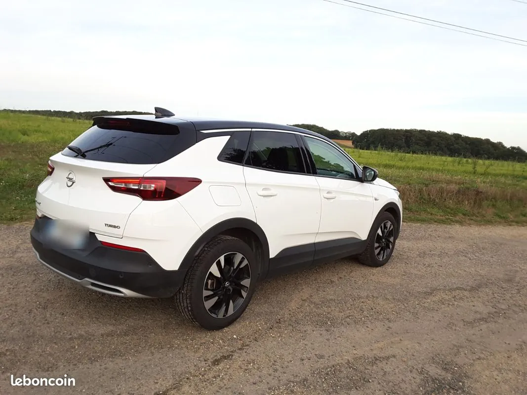 Opel Grandland X 2019 photo 2
