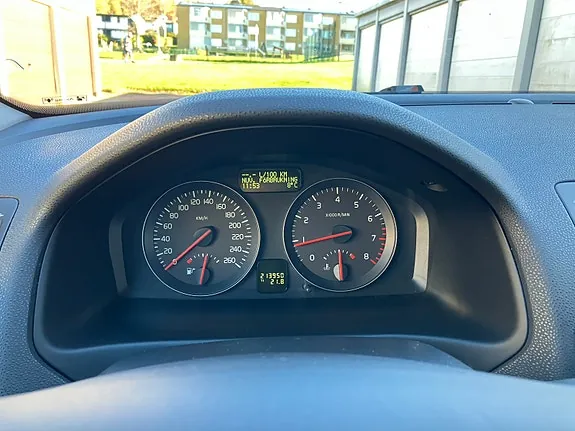 Volvo V50 2010 photo 4