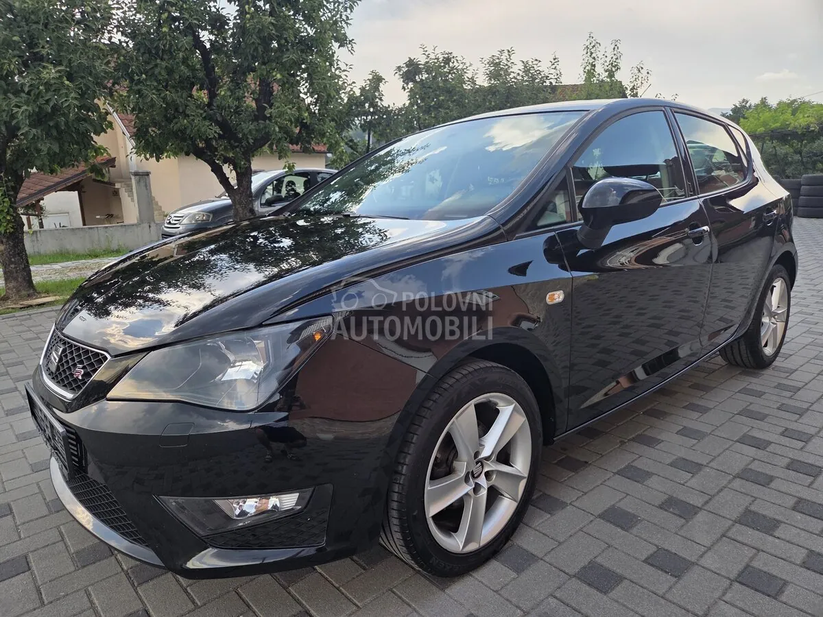 Seat Ibiza 2015 photo 2