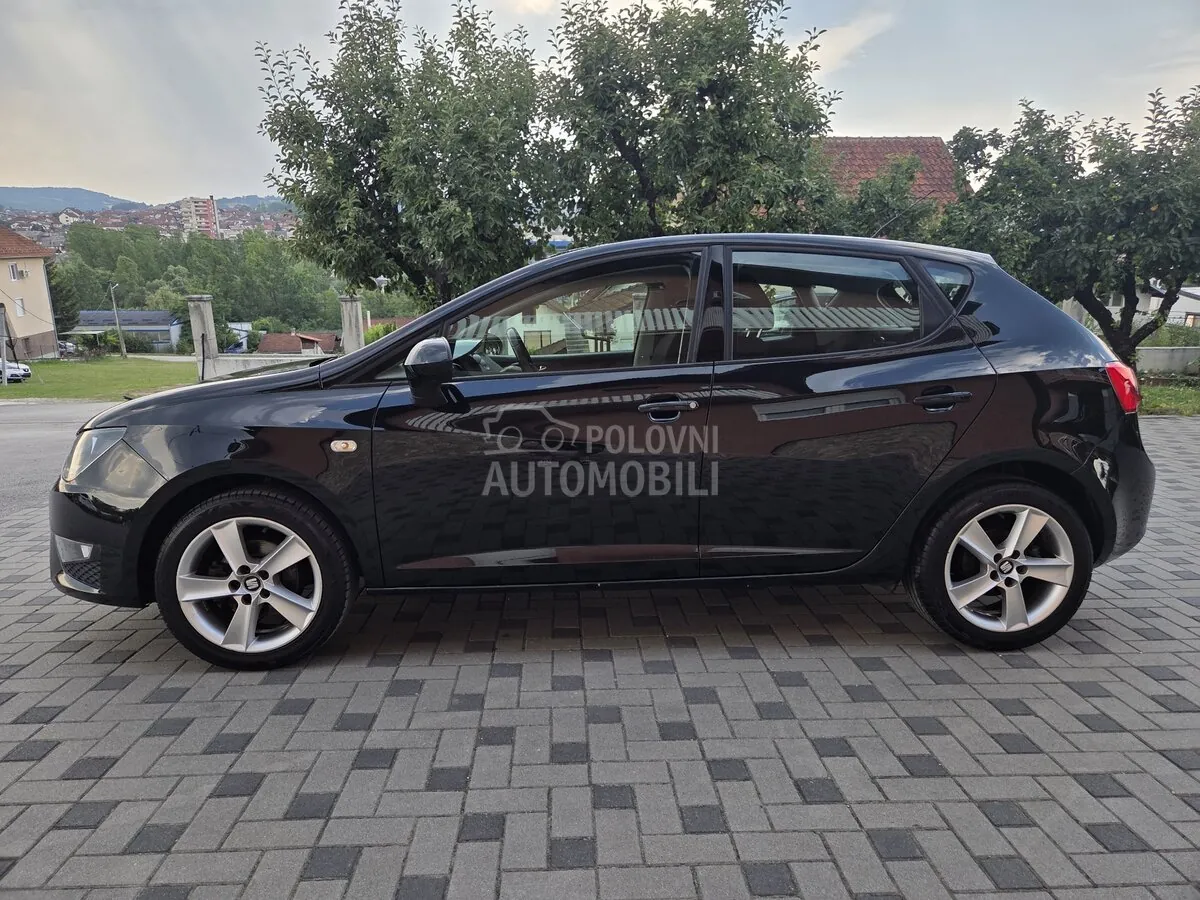 Seat Ibiza 2015 photo 4