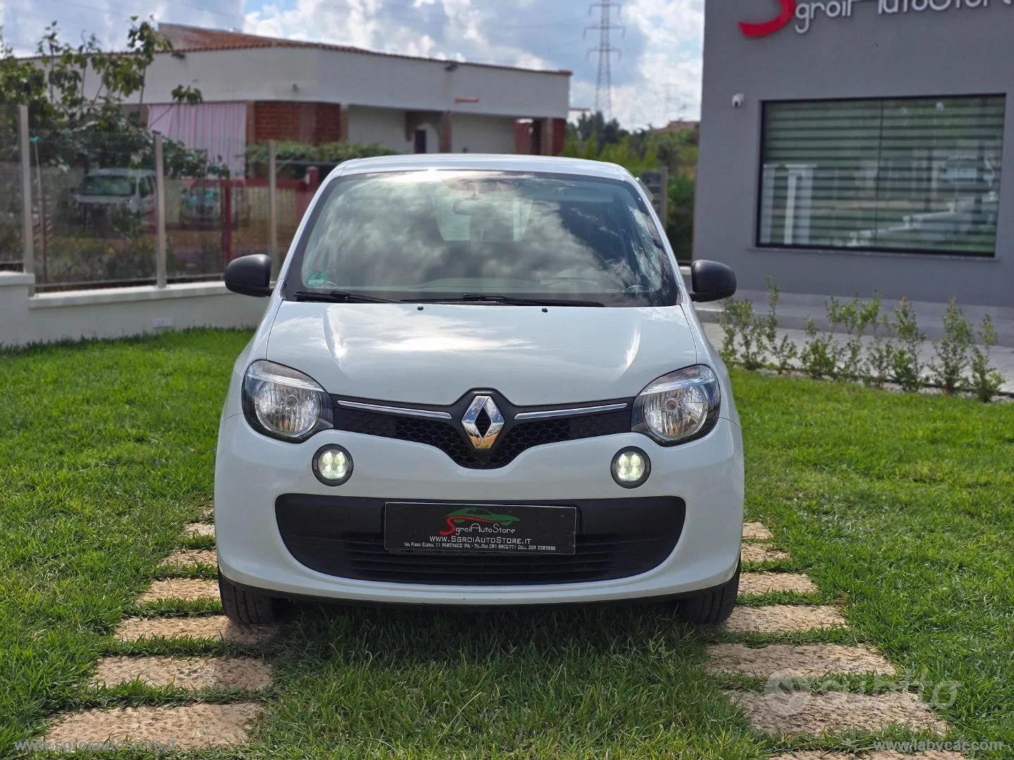 Renault Twingo 2017 photo 2