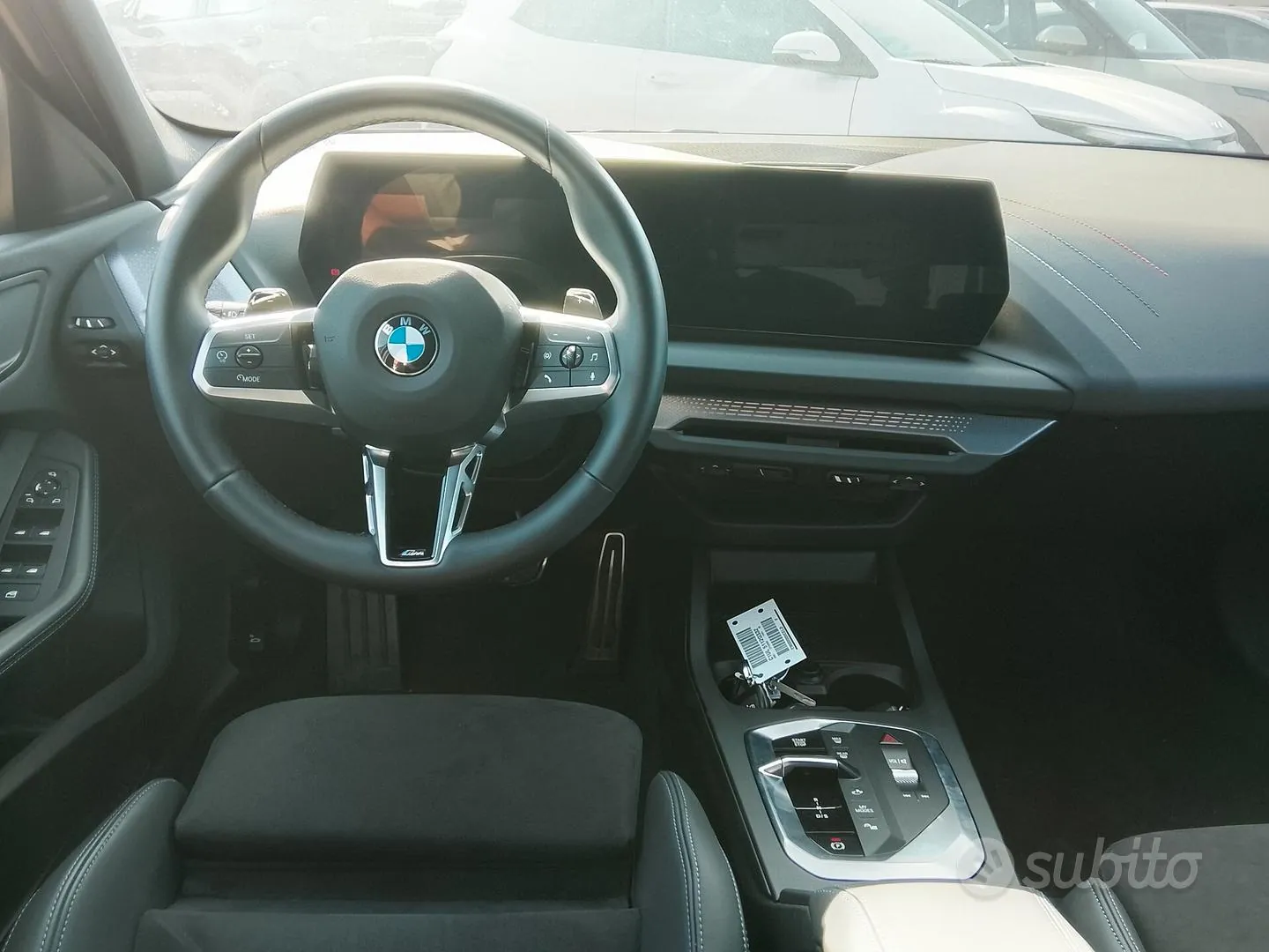 BMW 118 2025 photo 5