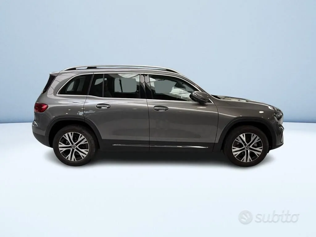 Mercedes-Benz Glb 2025 photo 3