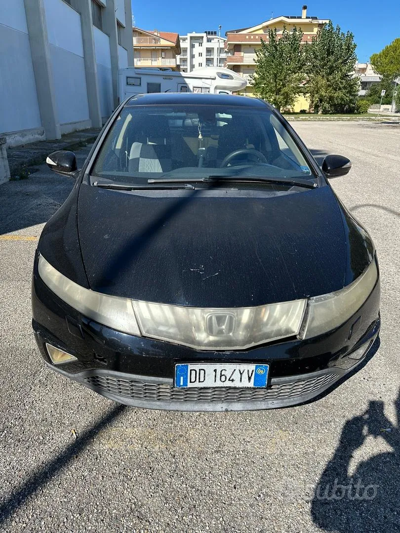 Honda Civic 2006 photo 3