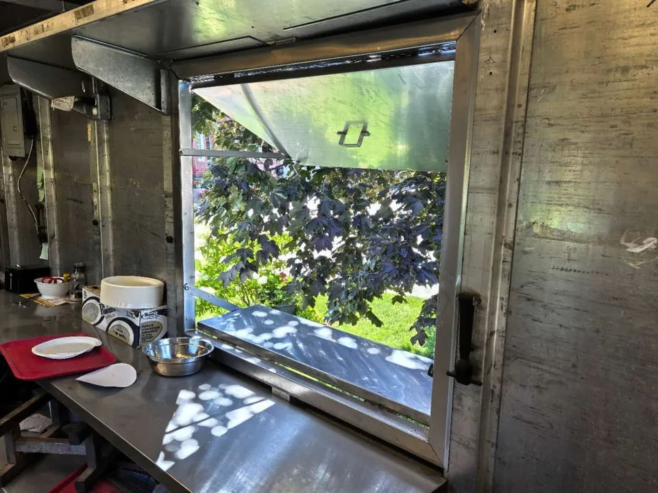 Ford Step Van 2004 photo 5