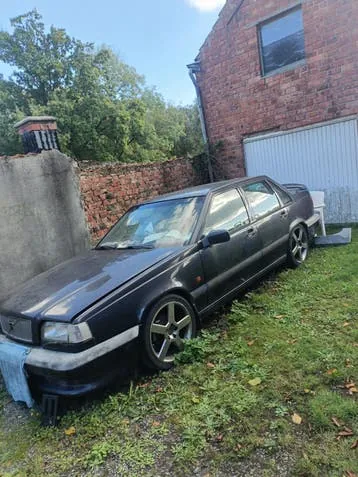 Volvo 850R
