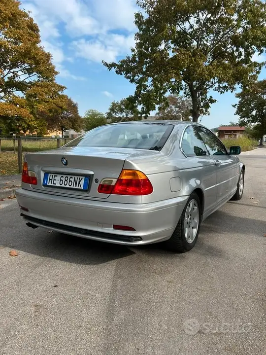 BMW E46 2000 photo 3