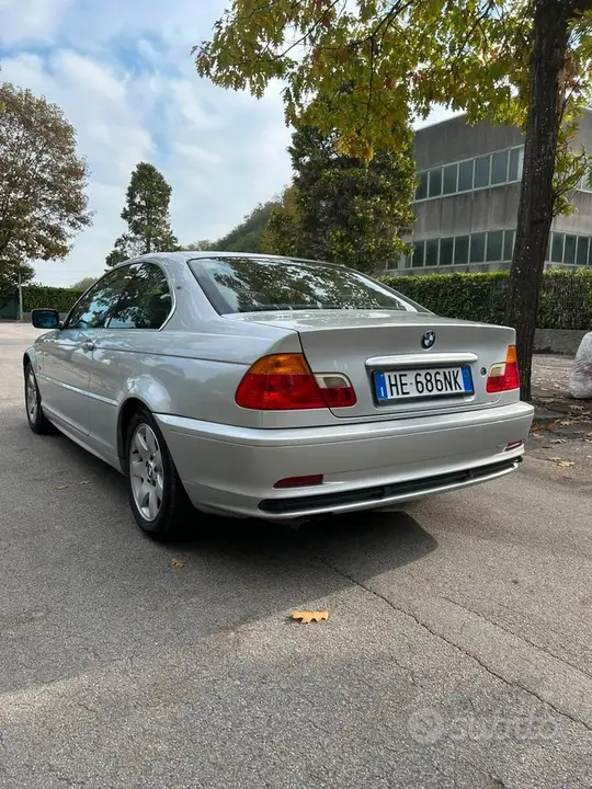 BMW E46 2000 photo 4