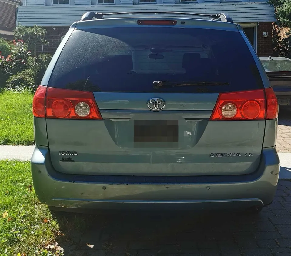 Toyota Sienna 2008 photo 3