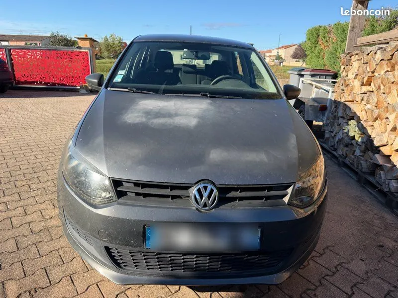 Volkswagen Polo 2010 photo 2