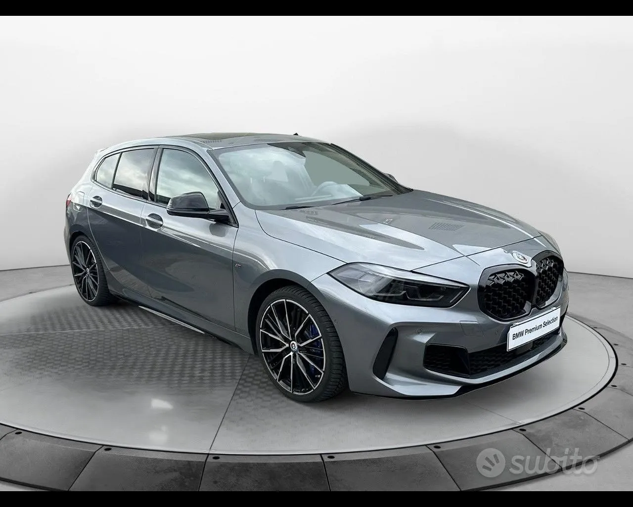 BMW M 135I 2023 photo 4