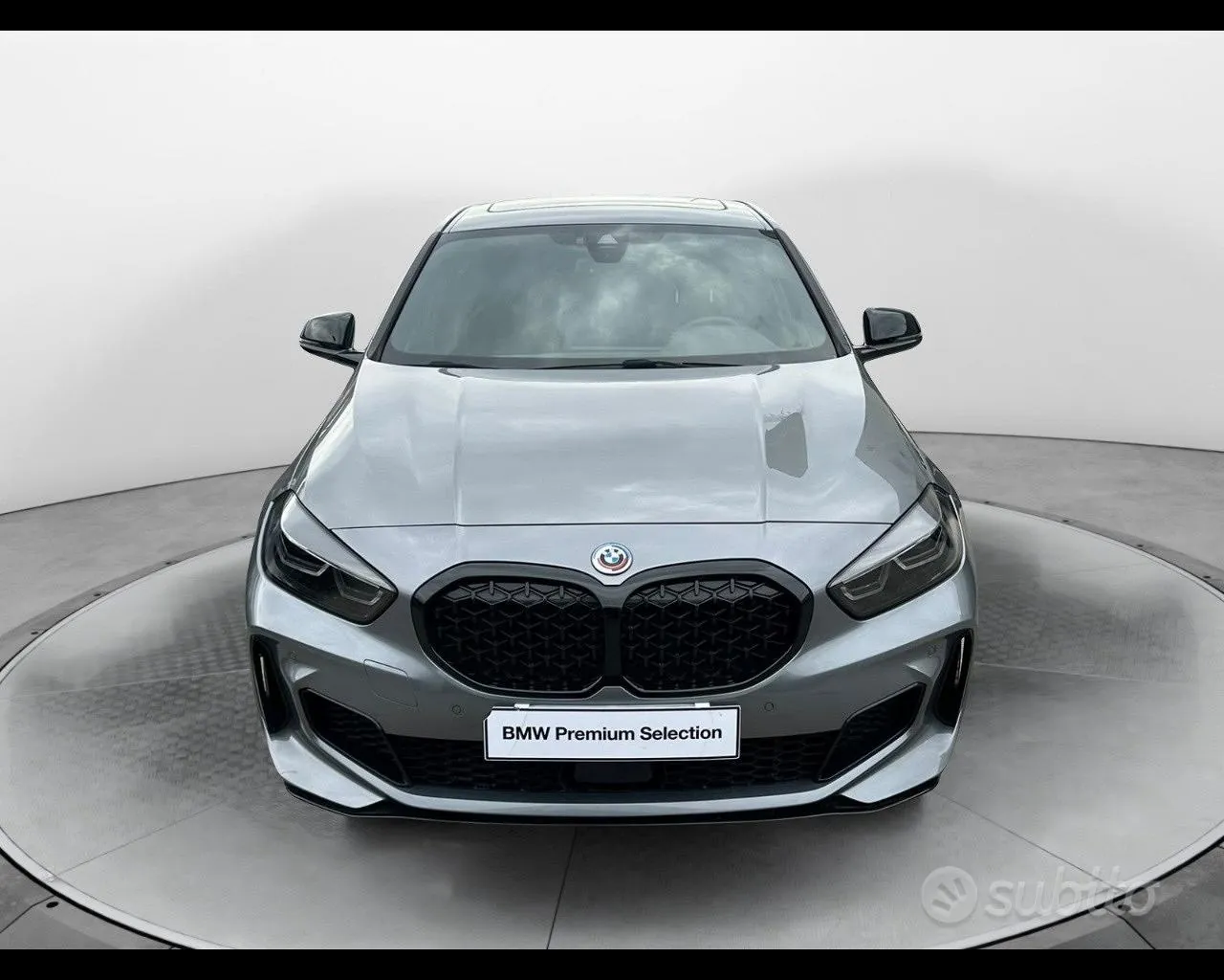 BMW M 135I 2023 photo 3