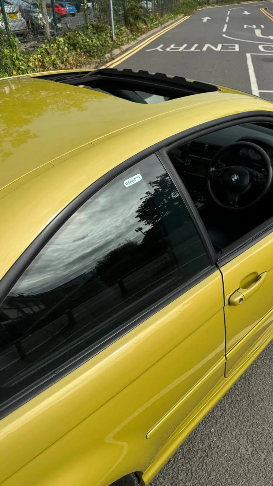 BMW M3 2004 photo 4