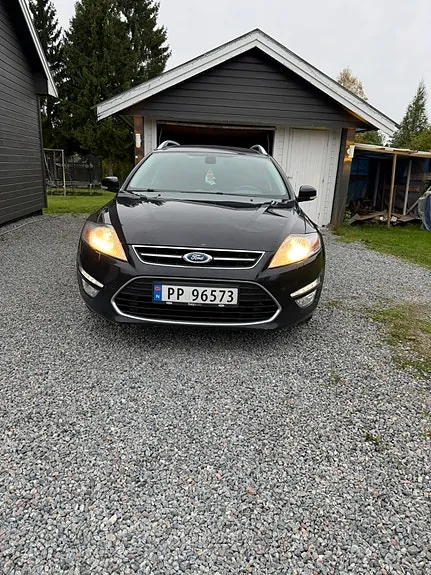 Ford Mondeo 2011 photo 2