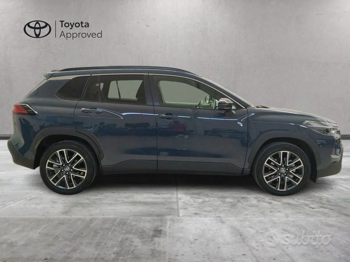 Toyota Corolla Cross 2025 photo 4