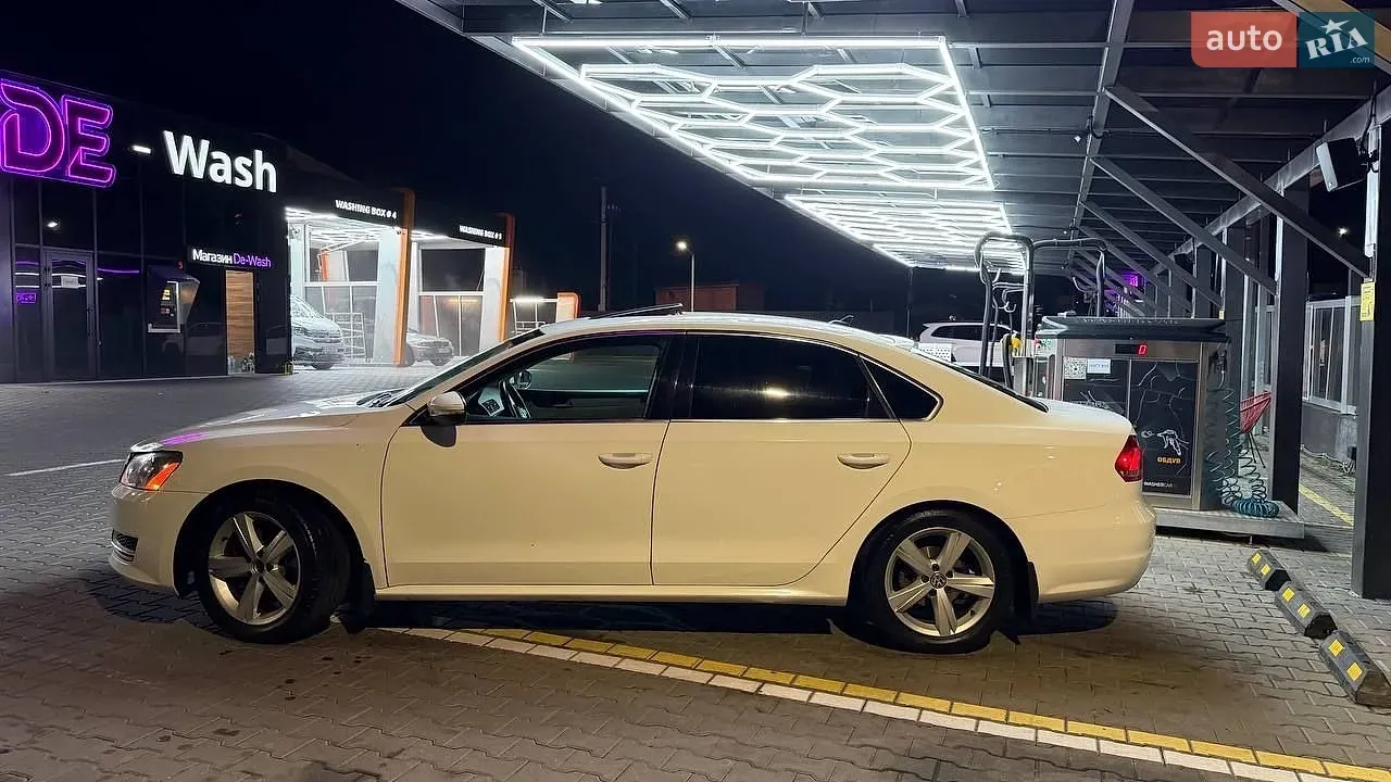 Volkswagen Passat 2011 photo 5