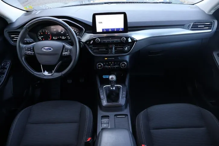 Ford Kuga 2020 photo 2