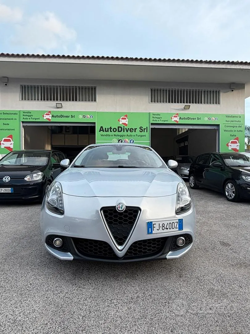 Alfa Romeo Giulietta 2017 photo 4