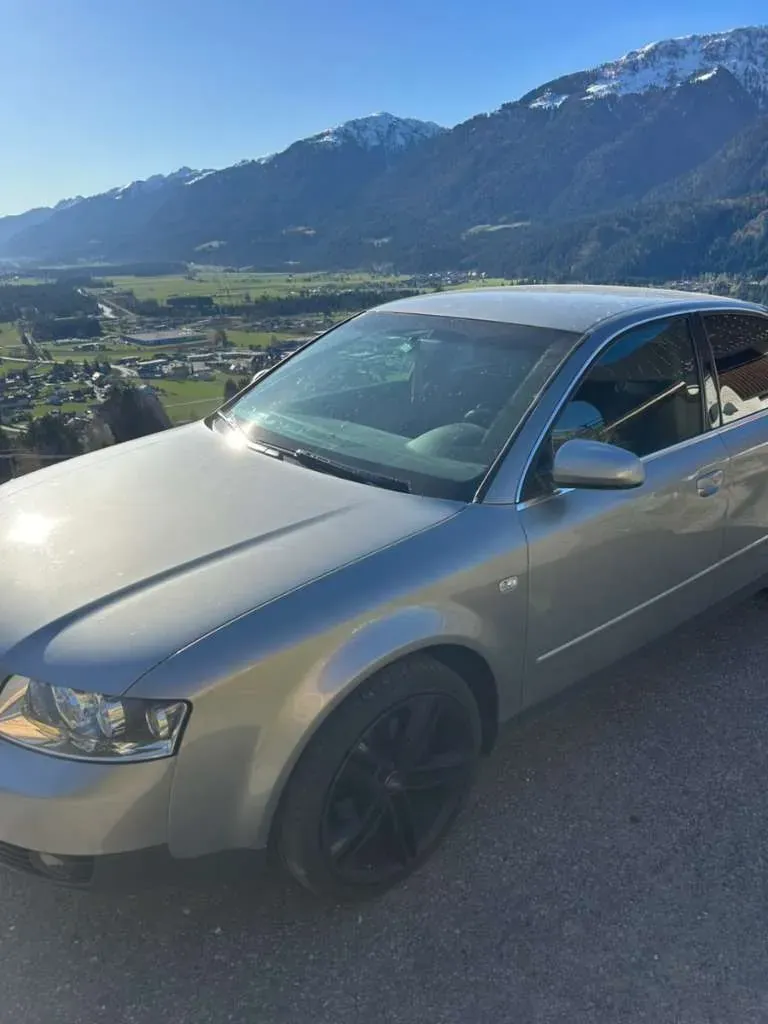Audi A4 2002 photo 3