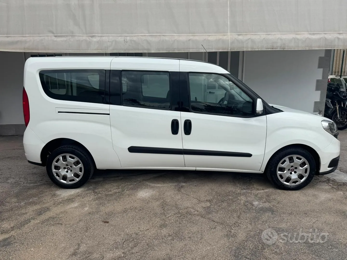 Fiat Doblò 2015 photo 3
