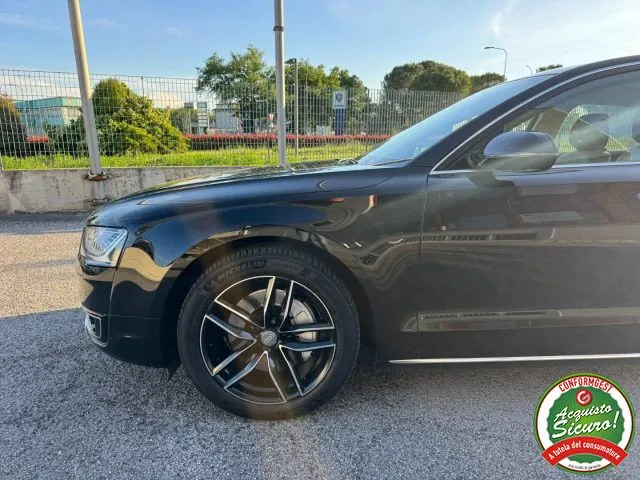 Audi A8 2017 photo 3