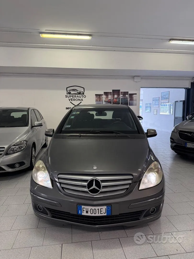 Mercedes-Benz B 180 Cdi 2008 photo 2