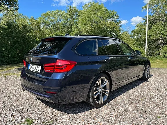 BMW 330D 2016 photo 4