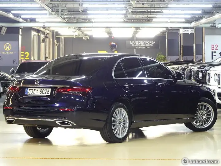 Mercedes-Benz E250 2022 photo 3