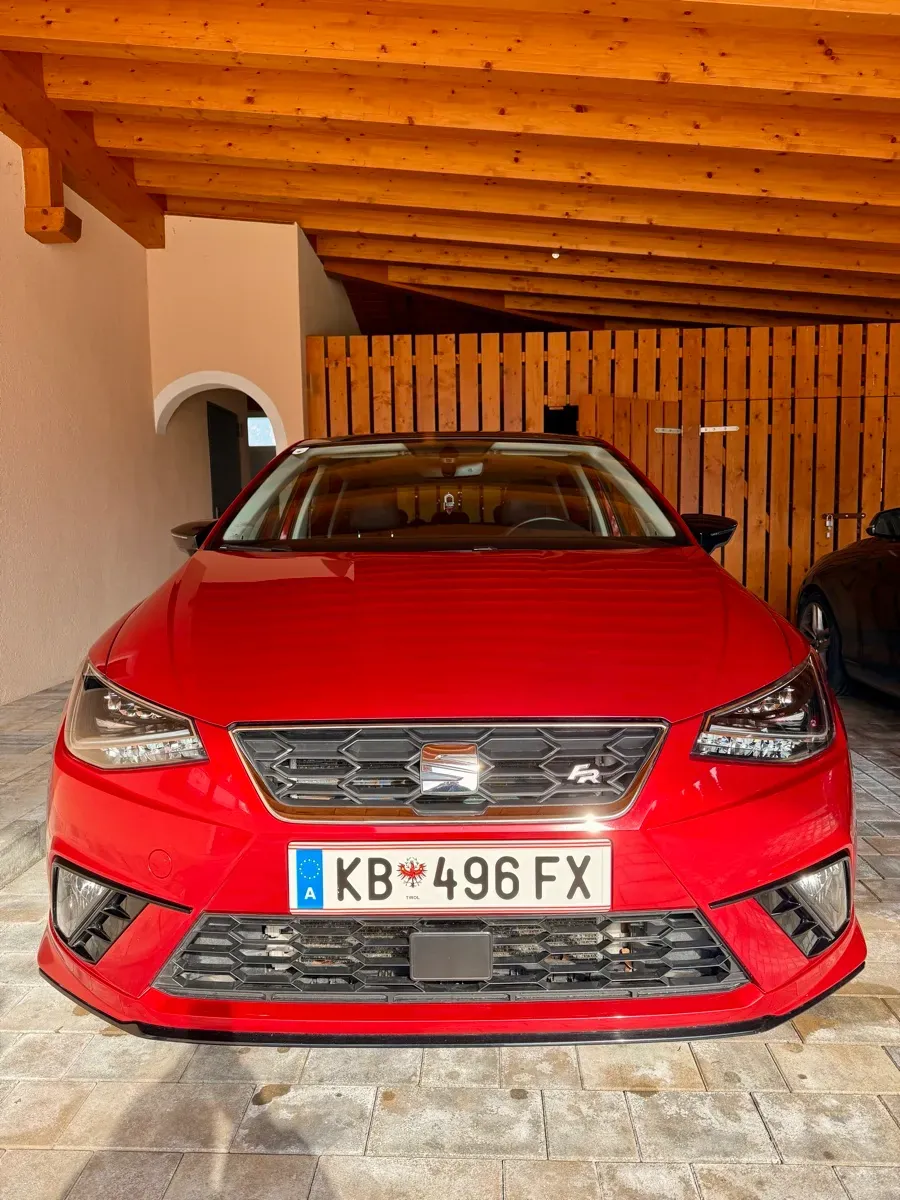 Seat Ibiza 2018 photo 2
