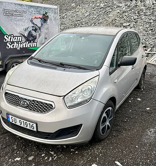 Kia Venga 2010 photo 2